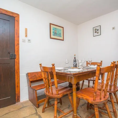 Dalmatian Stone House Nyaraló Rogoznica