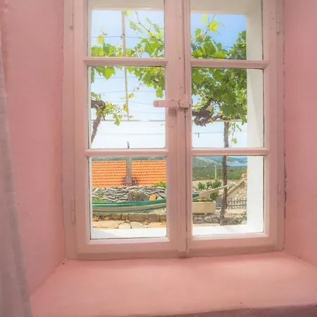 Dalmatian Stone House * Rogoznica