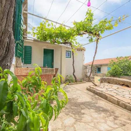 Dalmatian Stone House Rogoznica (Sibenik-Knin)