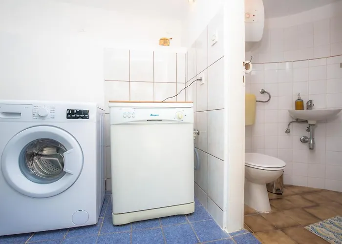 Dalmatian Stone House Vakantiehuis Rogoznica (Sibenik-Knin)