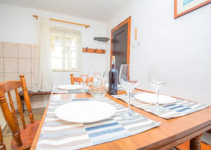 Dalmatian Stone House Vakantiehuis Rogoznica (Sibenik-Knin)